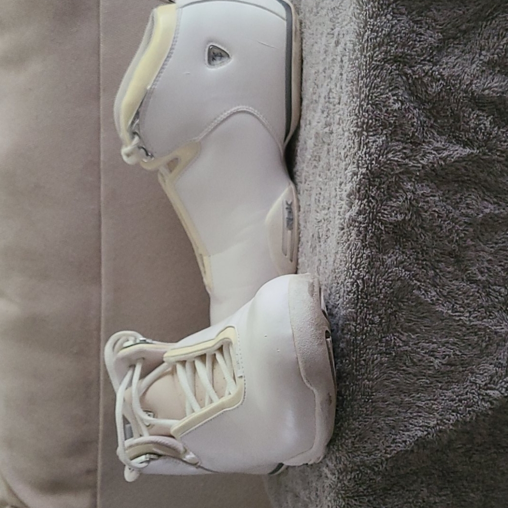 Reebok ATR Swagger III FL WHT/Silver